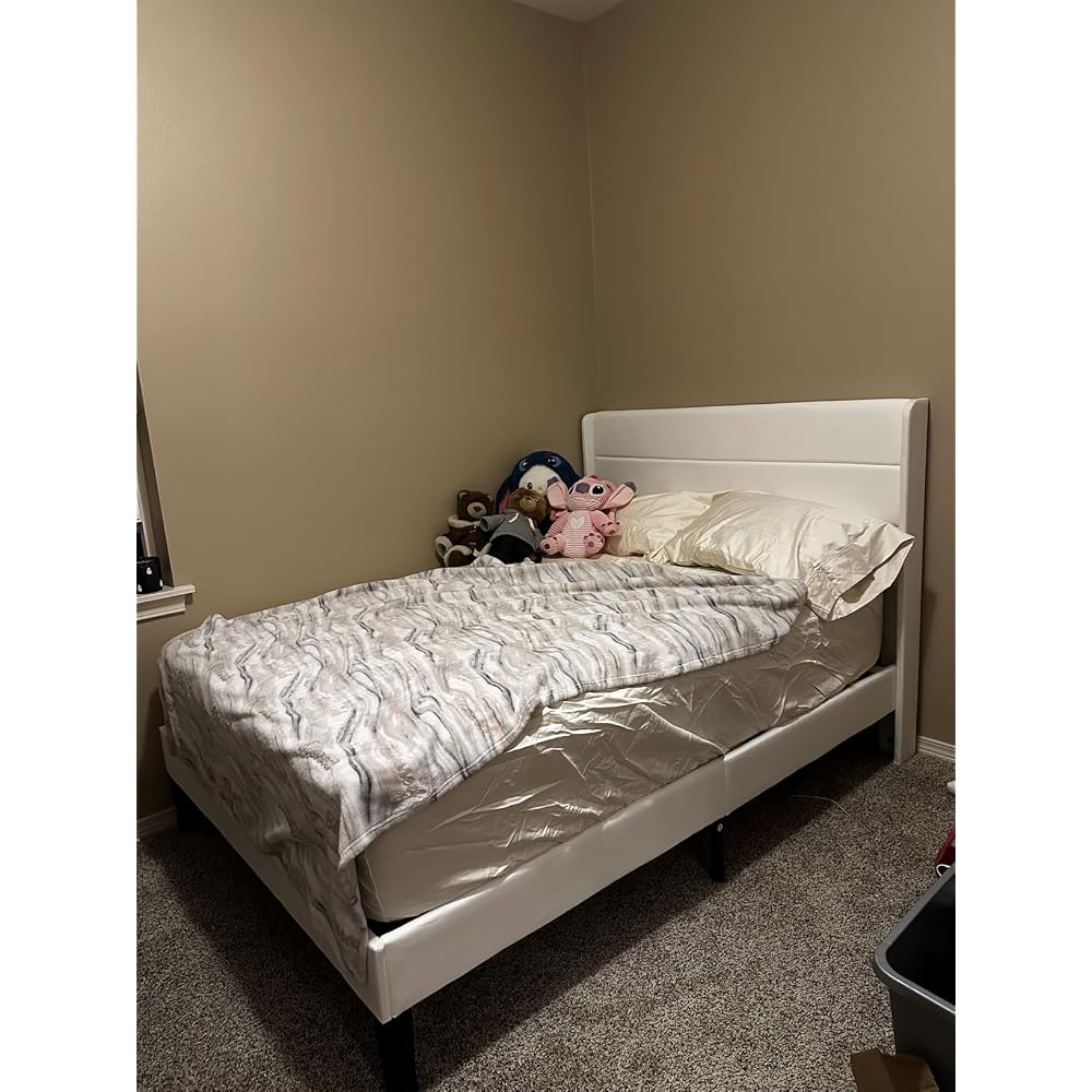 SHA CERLIN Full Size Velvet Bed Frame with Wingback Headboard/Upholstered Platform Bed with Wooden Slats/Mattress Foundation/No Box Spring Needed/Easy Assembly/White